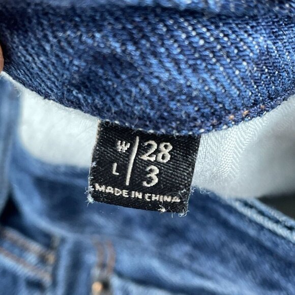 Abercrombie & Fitch Womens Distressed Size 28 Worn Look Button Fly 5087 - Picture 3 of 9